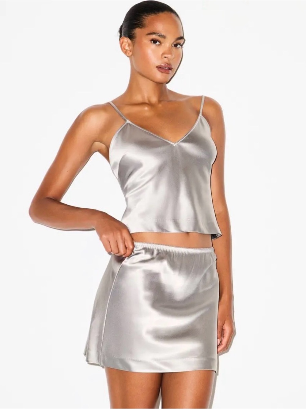 Nwot SKIMS Heavyweight Satin Cami silver grey size Xs